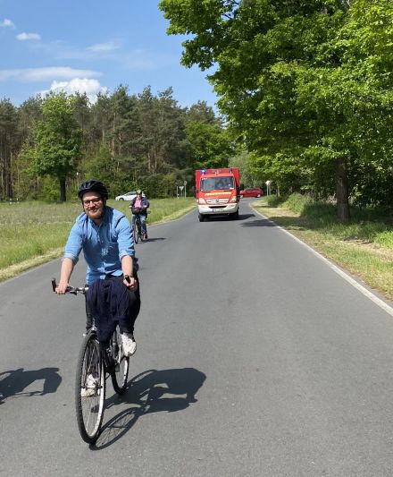 Mann auz Fahrrad